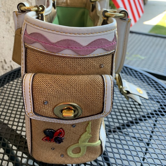 Handbag - Picture 4 of 5